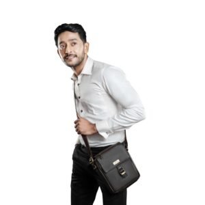 Wildleather Men's Leather Sling Bag GSG107-201 Flap-Over Crossbody Messenger Bag (10.5-Inch)
